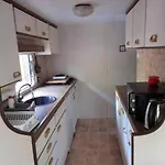 Ahooj *