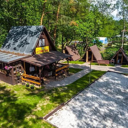 Ahooj Kamp alanı