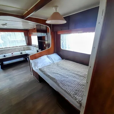 Kamp alanı Ahooj